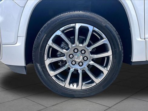 Used 2023 GMC Acadia Denali FWD image 11