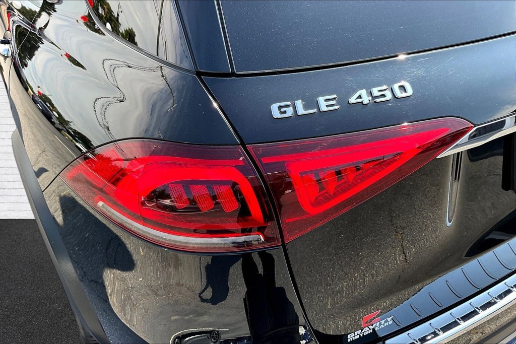 Used 2022 Mercedes-Benz GLE 450 4MATIC w/ Premium Package image 21