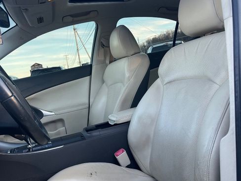 Used 2010 Lexus IS 250 AWD image 7