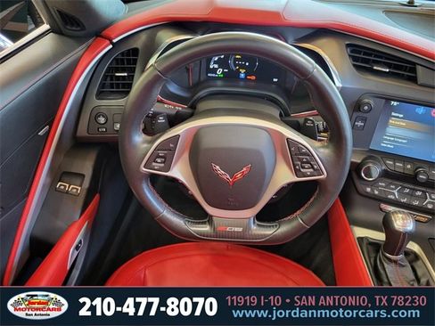 Used 2015 Chevrolet Corvette Z06 w/ 3LZ Preferred Equipment Group image 11