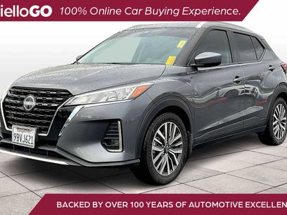 Used 2022 Nissan Kicks SV
