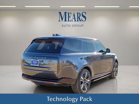 Used 2023 Land Rover Range Rover SE image 6