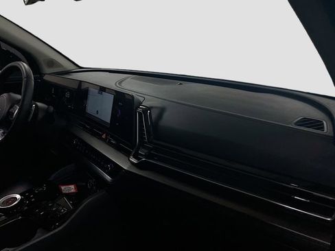 Used 2023 Kia Sportage EX image 30