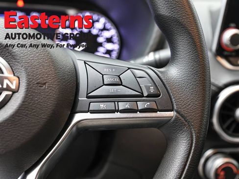 Used 2024 Nissan Sentra SV FWD image 16