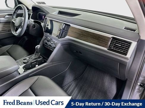 Used 2023 Volkswagen Atlas SE w/ Black Wheel Package AWD/4WD image 36