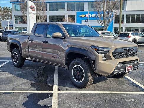 New 2026 Toyota Tacoma TRD Off-Road image 3