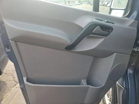 Used 2018 Mercedes-Benz Sprinter 2500 image 7