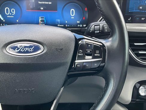 Used 2023 Ford Escape Platinum AWD/4WD image 24