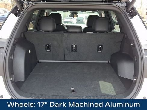 Used 2026 GMC Terrain AT4 AWD/4WD image 29
