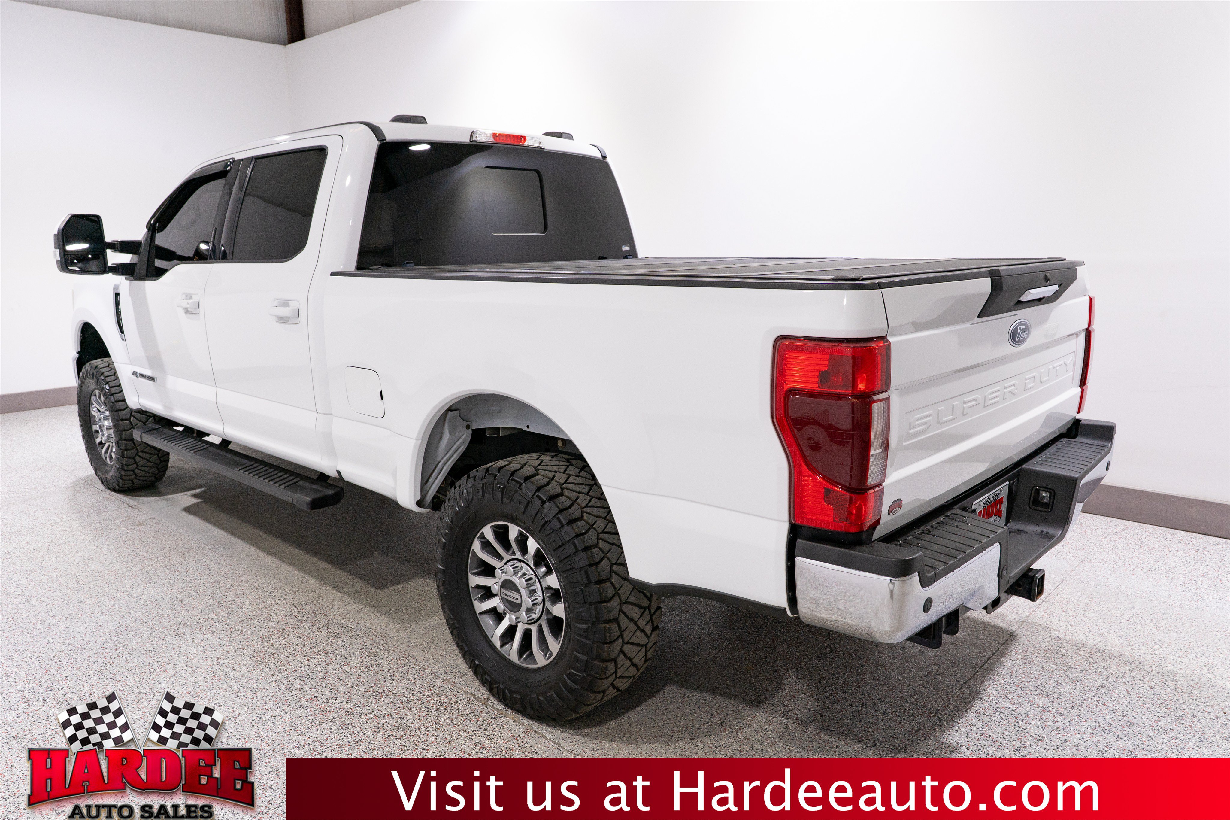 Used 2022 Ford F250 Lariat w/ Lariat Value Package AWD/4WD image 3