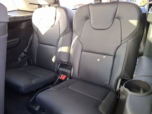 New 2026 Volvo XC90 B6 Ultra w/ Protection Package image 6