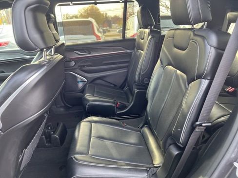 Used 2021 Jeep Grand Cherokee L Overland w/ Advanced Protech Group III image 10