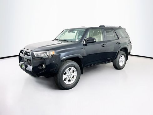 Used 2024 Toyota 4Runner SR5 image 3