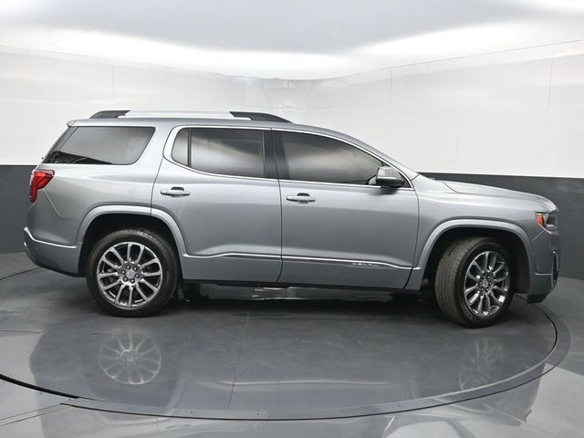 Used 2023 GMC Acadia Denali w/ Denali Ultimate Package AWD/4WD image 2