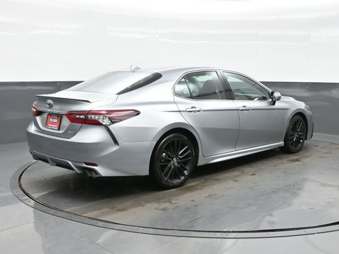 Used 2024 Toyota Camry XSE image 6