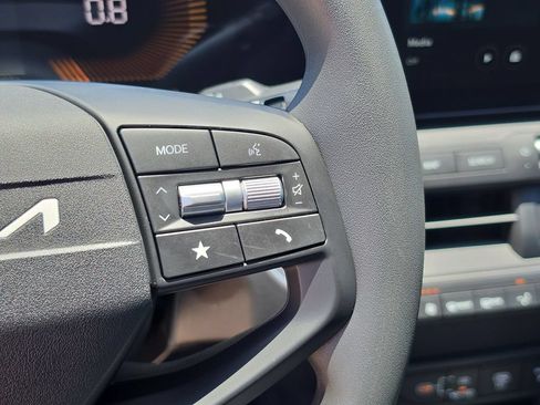 New 2026 Kia K4 FWD image 30