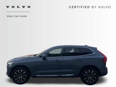 Certified 2023 Volvo XC60 B5 Plus AWD/4WD image 4