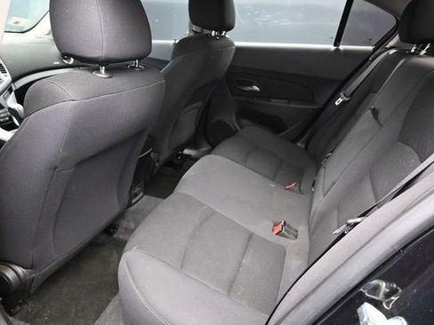Used 2013 Chevrolet Cruze LT FWD image 13