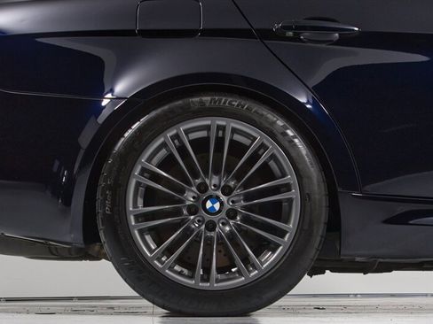 Used 2009 BMW M3 Sedan RWD image 12