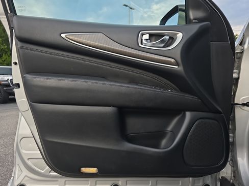 Used 2019 INFINITI QX60 Pure AWD/4WD image 29