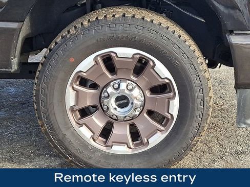 Used 2025 Ford F250 King Ranch image 11