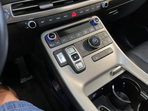 Used 2025 Hyundai Palisade SEL FWD image 30