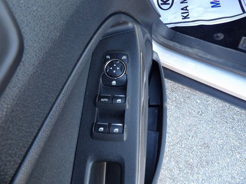 Used 2019 Ford EcoSport SE image 11