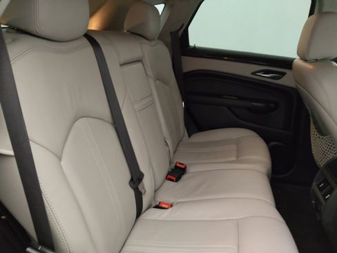 Used 2016 Cadillac SRX Luxury FWD image 19