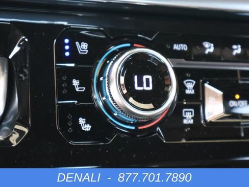 New 2026 GMC Sierra 3500 Denali w/ Denali Reserve Package AWD/4WD image 28