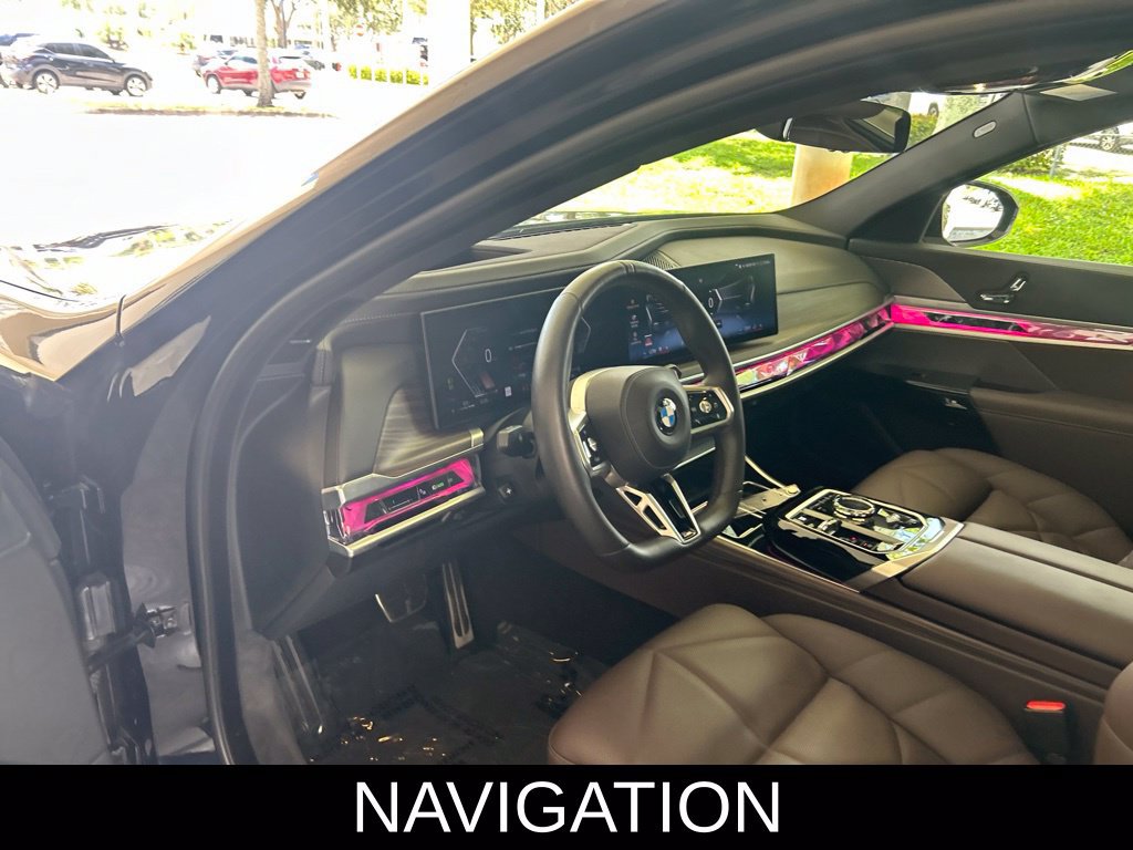 Used 2026 BMW 740i xDrive AWD/4WD image 7