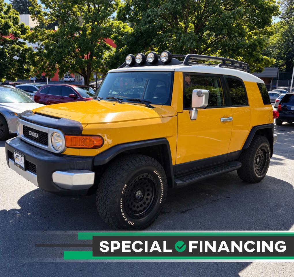 Used 2007 Toyota FJ Cruiser 4WD image 1