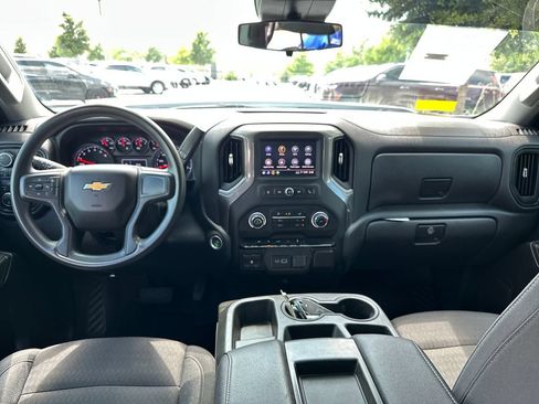 Used 2023 Chevrolet Silverado 1500 Custom AWD/4WD image 28