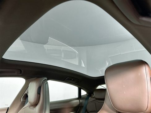 Certified 2021 Porsche Taycan 4S image 35