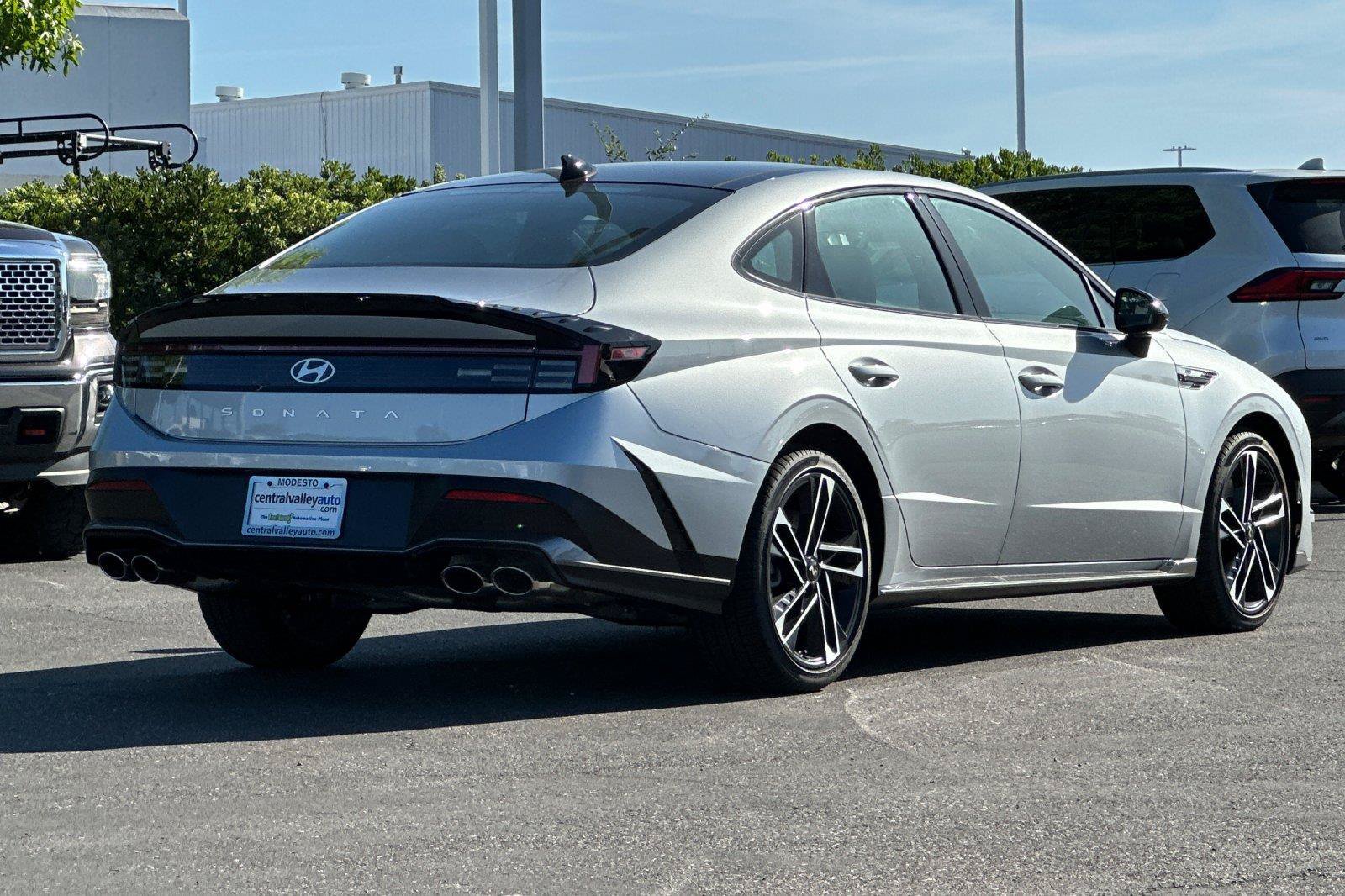 New 2026 Hyundai Sonata N Line FWD image 3
