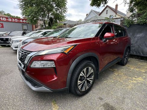 Used 2021 Nissan Rogue SV AWD/4WD image 5