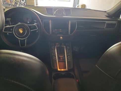 Used 2016 Porsche Macan S image 11