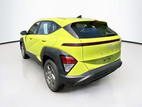 Used 2024 Hyundai Kona SE AWD/4WD image 11