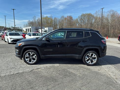 Used 2019 Jeep Compass Limited image 4