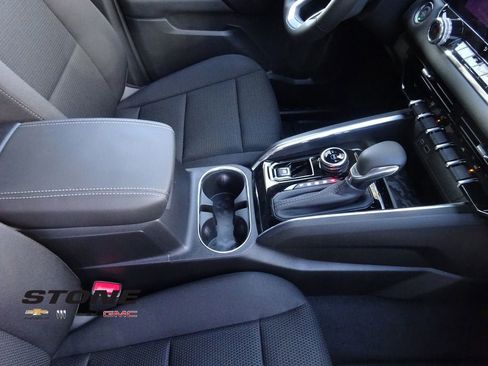 New 2026 GMC Canyon Elevation w/ Convenience Package image 19