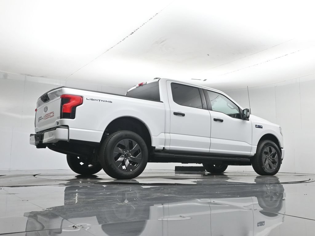 Certified 2024 Ford F150 Lightning XLT AWD/4WD image 52