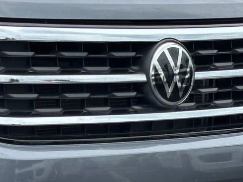 Used 2021 Volkswagen Atlas SE w/ Towing Package AWD/4WD image 4