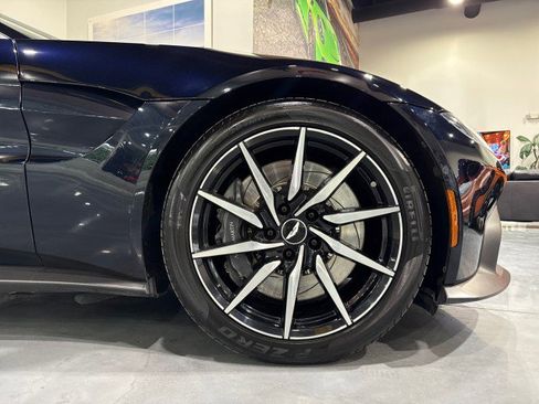 Used 2019 Aston Martin V8 Vantage Sport Plus/Comfort Collection image 74