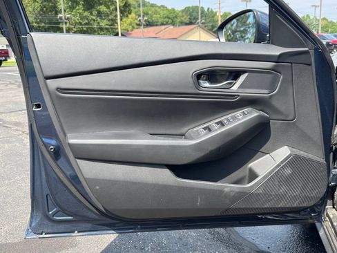 Used 2024 Honda Accord EX image 13