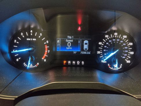 Used 2020 Ford Edge SE FWD image 23