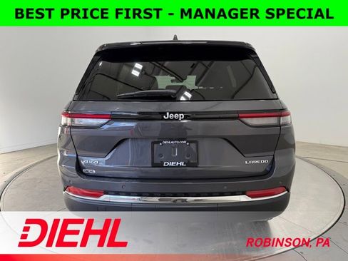 New 2025 Jeep Grand Cherokee Laredo w/ Luxury Tech Group I image 6