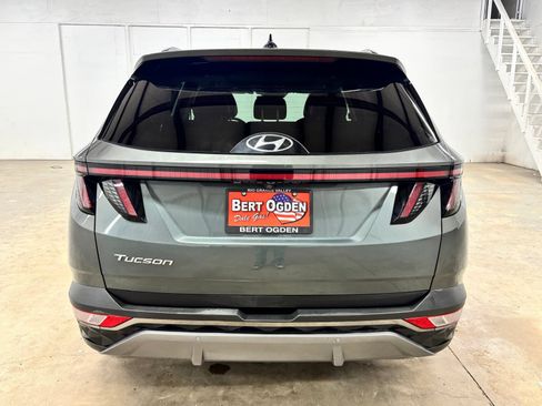 Certified 2022 Hyundai Tucson Limited FWD image 6