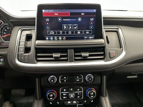 Used 2021 Chevrolet Tahoe RST w/ Luxury Package AWD/4WD image 19
