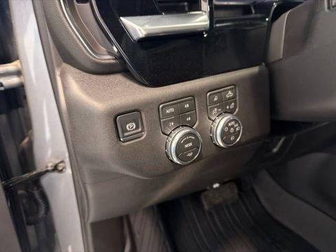 New 2026 GMC Sierra 2500 SLT w/ SLT Convenience Package AWD/4WD image 20