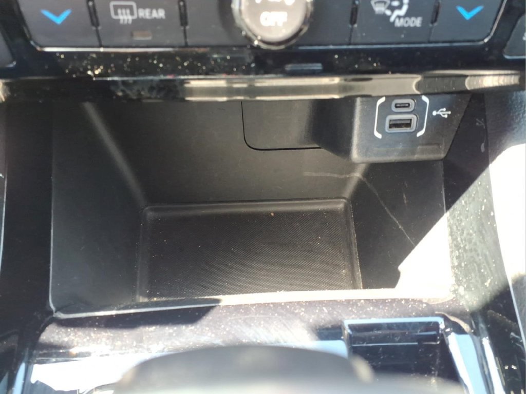 Used 2023 Jeep Compass Trailhawk AWD/4WD image 12