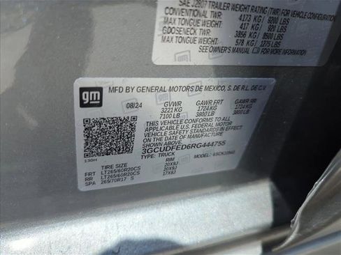 Used 2024 Chevrolet Silverado 1500 LT Trail Boss w/ Convenience Package II image 29